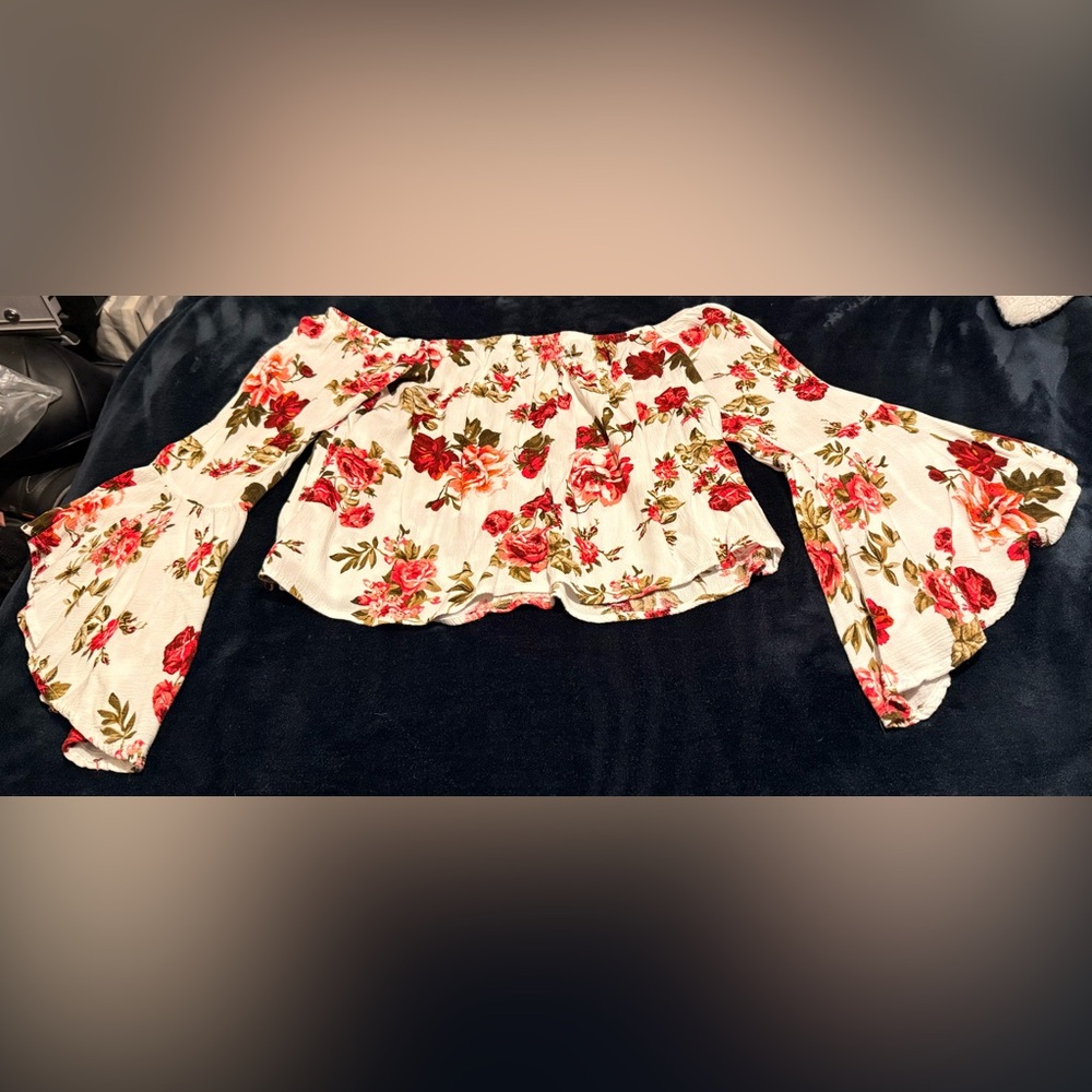 Ambiance Floral Print Top in Red and Green